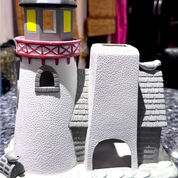 🌊Vintage One of a Kind Partylite Porcelain Harbour Lighthouse Candle Holder 🌊 - Picture 11 of 16